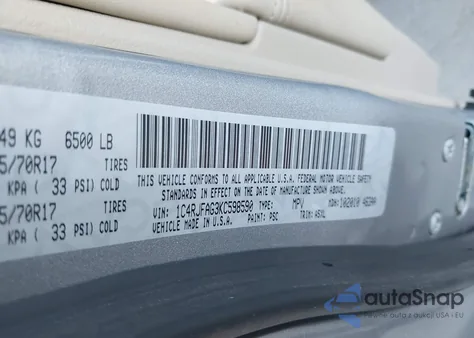 2019 Jeep Grand Cherokee Laredo E 4X4 from USA, damaged, VIN 1C4RJFAG3KC598590